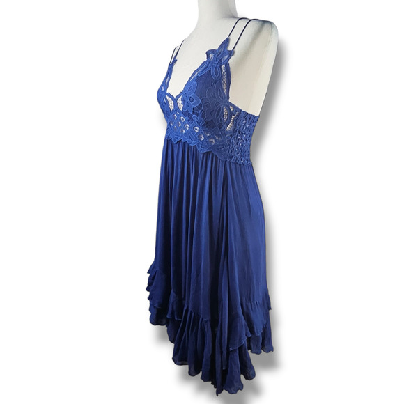 EUC Free People FP One Adella Tiered Crochet Lace Mini Dress Sz. XS [0-2] Blue - Picture 1 of 8